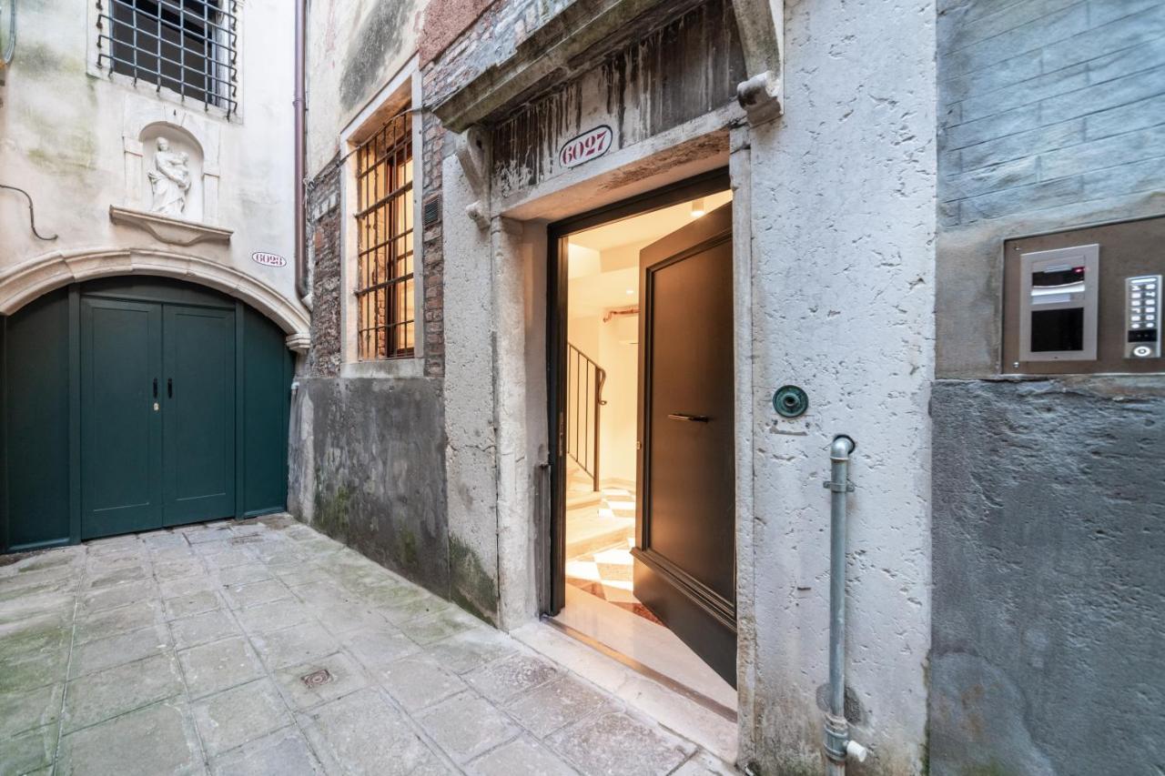 Palazzo Miracoli Apartments Venedig Exterior foto